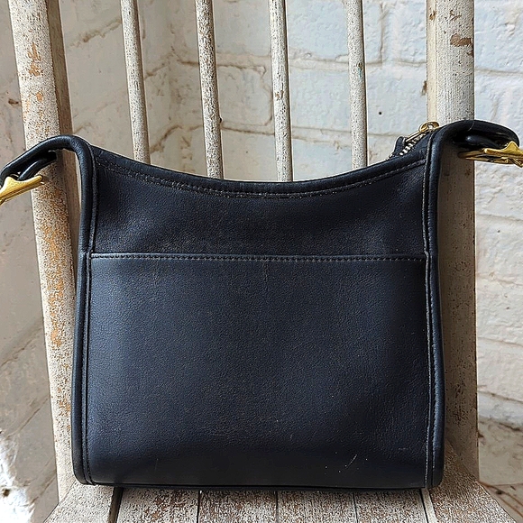 Vintage COACH small Legacy Crossbody bag w Sparkly Star Coach bag tag - Picture 5 of 16